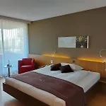 & Restaurant Sternen فندق
