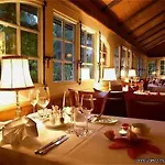 & Restaurant Sternen فندق 4*