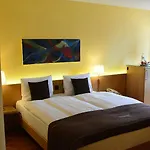 & Restaurant Sternen فندق 4*