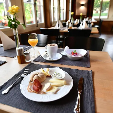 & Restaurant Sternen 4*