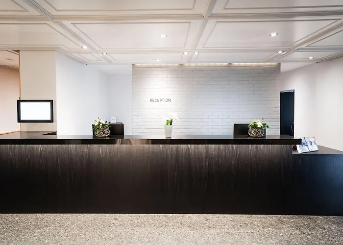 & Restaurant Sternen 4* Muri bei Bern