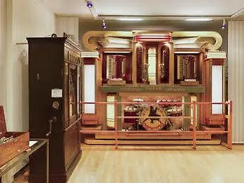 & Restaurant Sternen Szálloda Muri bei Bern