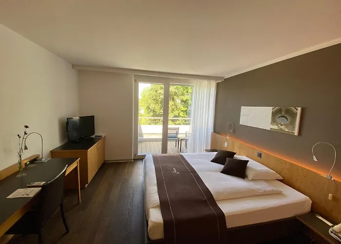 & Restaurant Sternen 4* Muri bei Bern